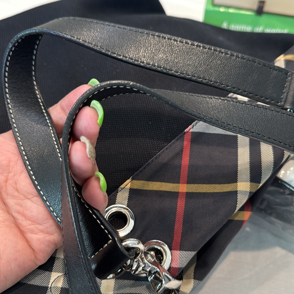 Authentic Burberry Blue Label Black and Cream Tote Bag with Signature Plaid - Picture 16 of 16